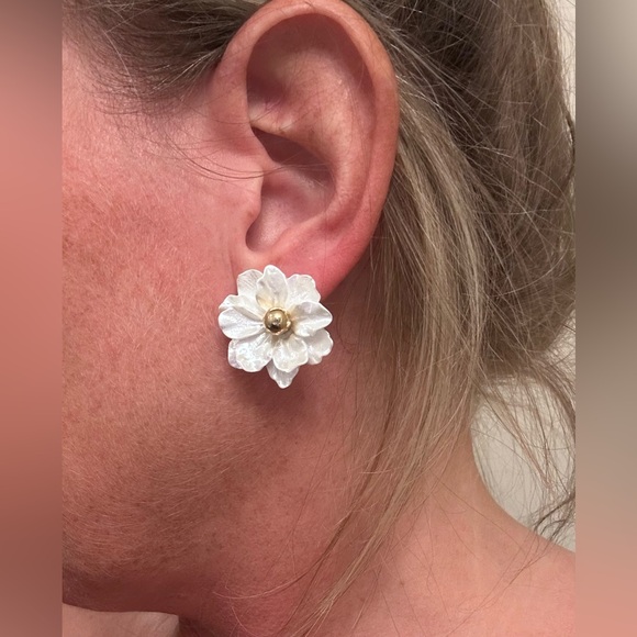 White Floral Earrings - Picture 2 of 2